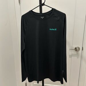 Hurley Men’s Long Sleeve be SPF Sun Shirt in Large